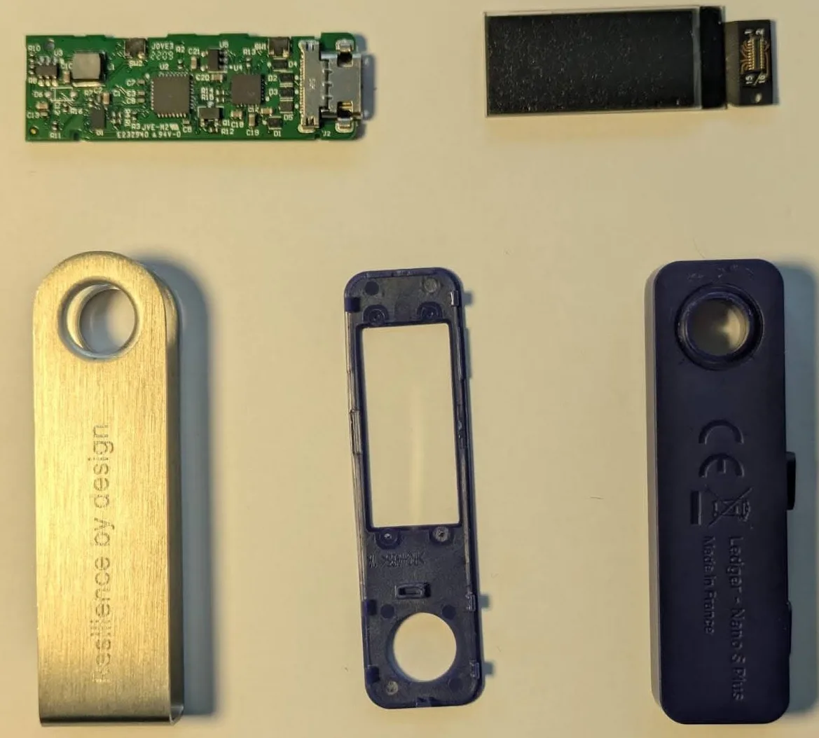 Ledger Nano S Plus th&aacute;o rời - ảnh 2